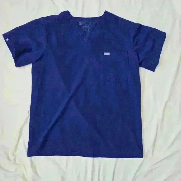 Leon Three-Pocket Scrub Top - Picture 1 of 5